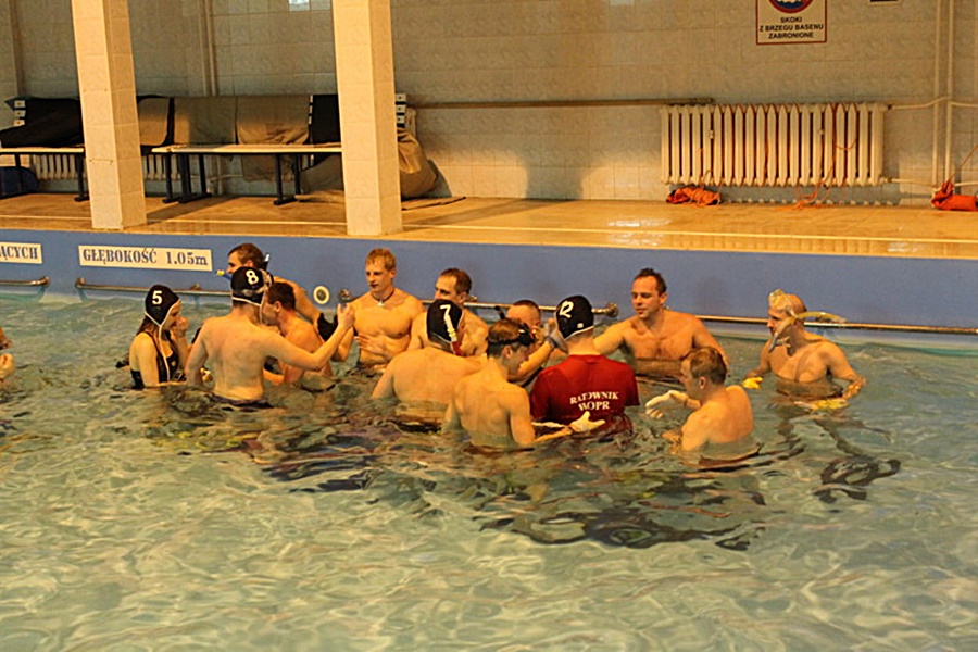 Hokej pod wodą Walenie Siemianowice Śląskie XII 2013